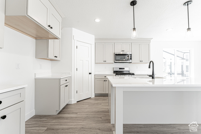 Photo 2 for MLS #2089574 at 993 N 3620 West #264