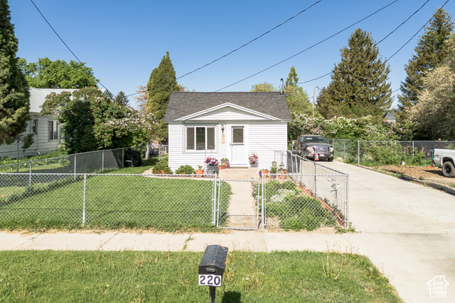 220 S 2ND, Soda Springs ID 83276