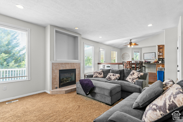 Photo 18 for MLS #2089586 at 1986 E Dan