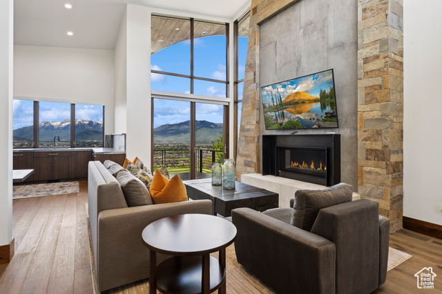 Photo 88 for MLS #2089625 at 831 N Explorer Peak Dr