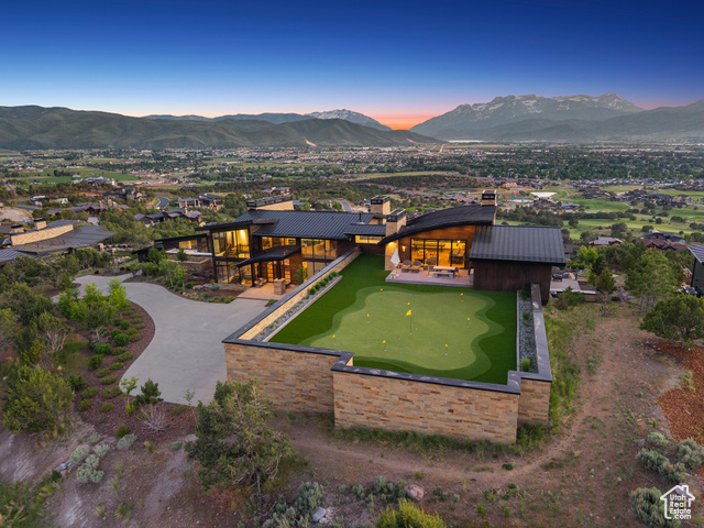 Photo 118 for MLS #2089625 at 831 N Explorer Peak Dr
