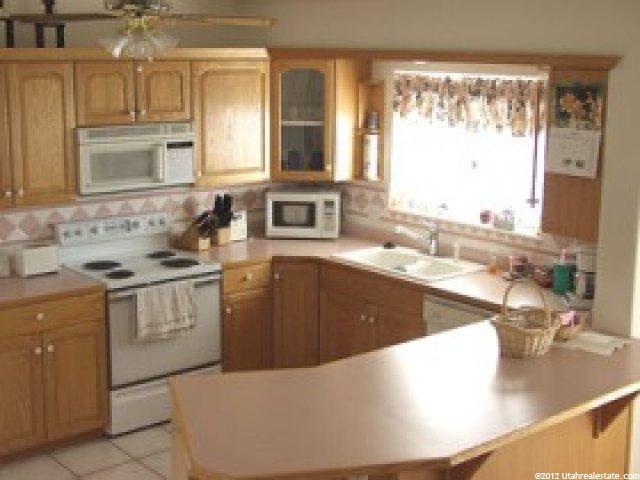 12494 Elm Meadows Rd, Riverton, UT 84065 — photo 5
