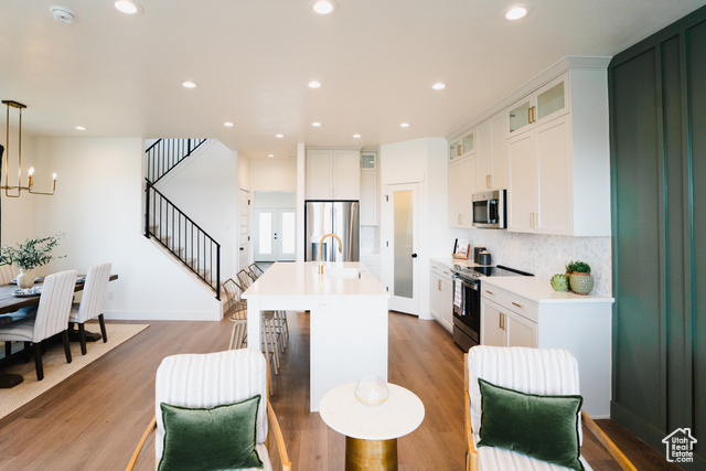 Photo 6 for MLS #2089631 at 872 S 320 East #169
