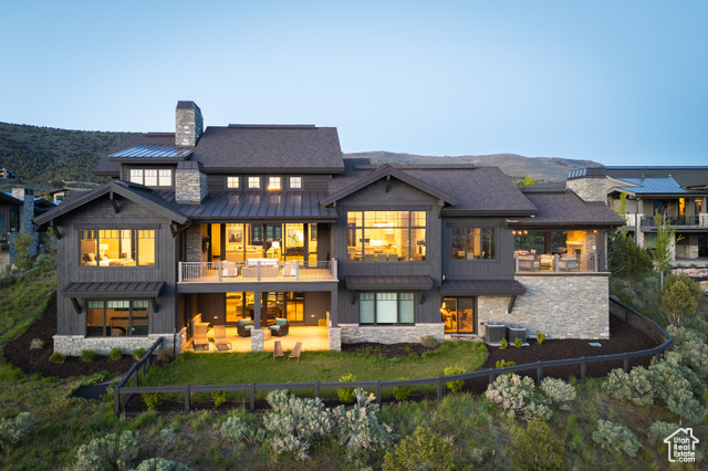 Photo 4 for MLS #2089636 at 1097 E Explorer Peak Dr #425