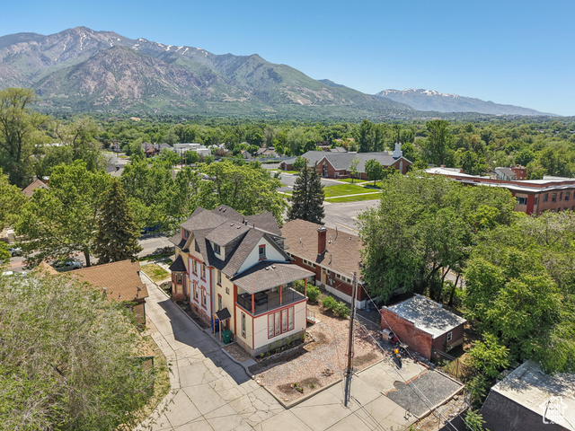 Photo 54 for MLS #2089669 at 2683 S Jefferson Ave