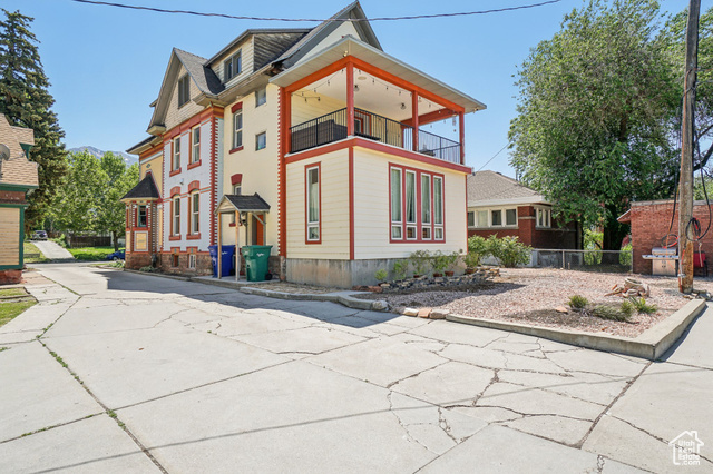 Photo 46 for MLS #2089669 at 2683 S Jefferson Ave