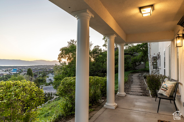 Photo 64 for MLS #2089779 at 1559 E Oak Cliff Dr