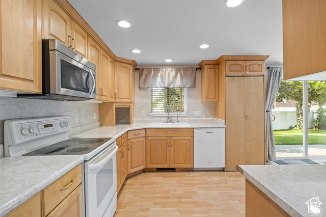 Photo 8 for MLS #2089791 at 230 S 700 East