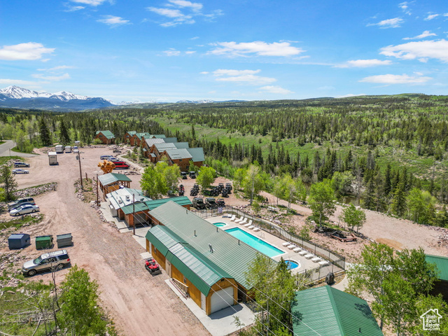 Photo 14 for MLS #2089840 at 5866 Mirror Lake Hwy #3-1