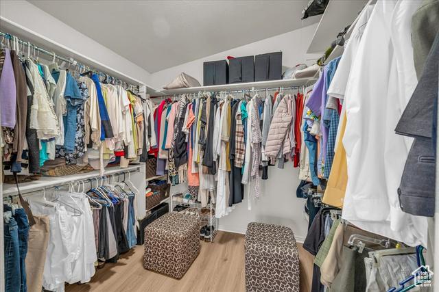 Photo 11 for MLS #2089875 at 4034 Fortune Way