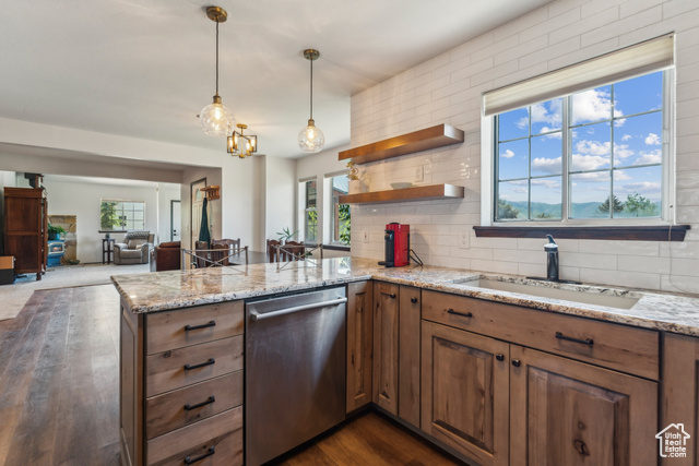Photo 14 for MLS #2089883 at 6530 Snow View Dr
