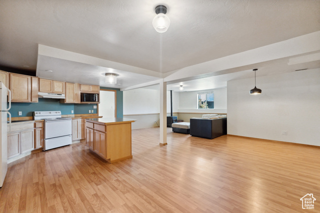 Photo 35 for MLS #2089883 at 6530 Snow View Dr