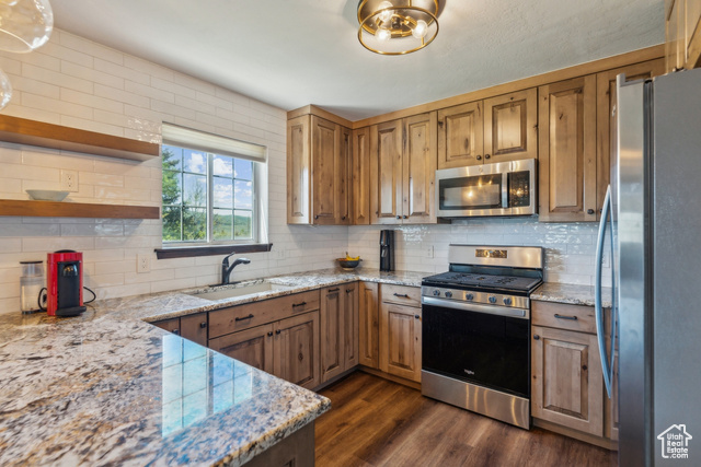 Photo 13 for MLS #2089883 at 6530 Snow View Dr