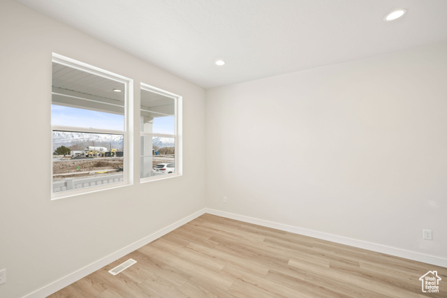 Photo 5 for MLS #2089906 at 3193 S Blue Heron Dr #606