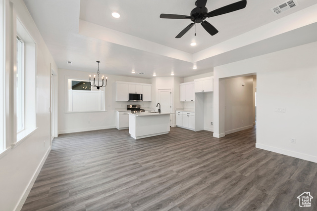 Photo 11 for MLS #2089953 at 344 W Rosie Loop #46E