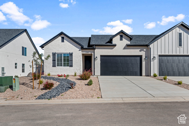 Photo 2 for MLS #2089981 at 336 W Rosie Loop #45W