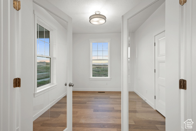 Photo 11 for MLS #2090010 at 6718 W Salt Marsh Rd #5-433