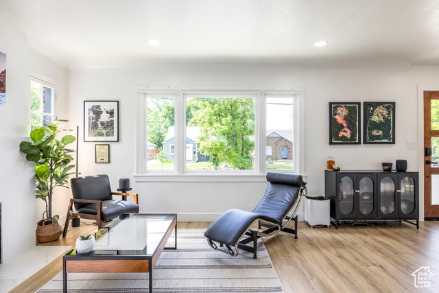 Photo 4 for MLS #2090027 at 1525 E 1700 South