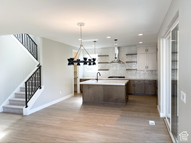 Photo 4 for MLS #2090034 at 1594 W Canyon Rim #609