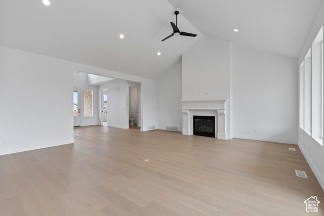 Photo 11 for MLS #2090074 at 3019 W Prairie Dog Rd #129