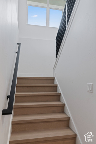 Photo 9 for MLS #2090074 at 3019 W Prairie Dog Rd #129