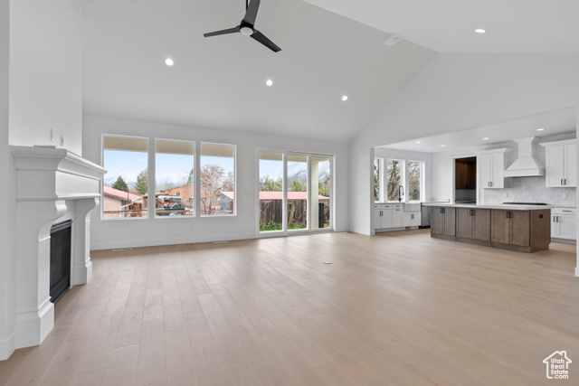 Photo 8 for MLS #2090074 at 3019 W Prairie Dog Rd #129