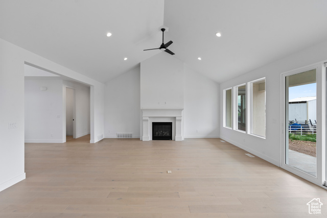 Photo 13 for MLS #2090074 at 3019 W Prairie Dog Rd #129