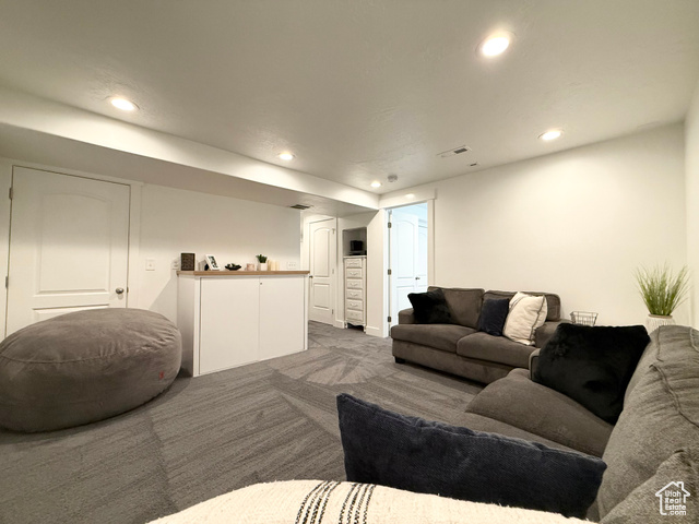 Photo 14 for MLS #2090082 at 4323 W Burwell Ln