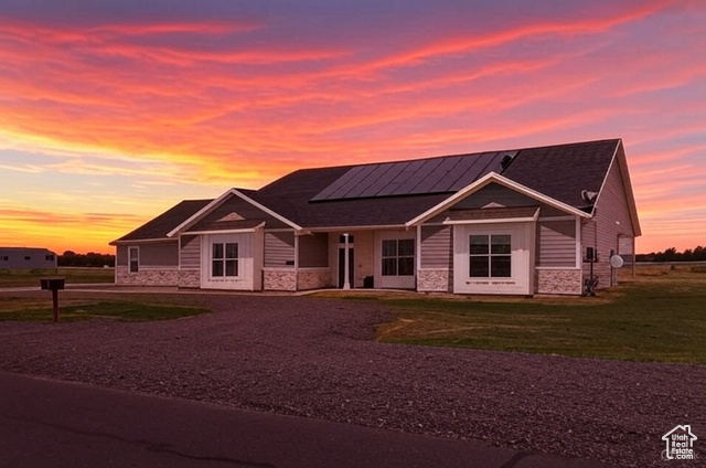 5724 W 2425 N, Hooper (Davis Cnty) UT 84315