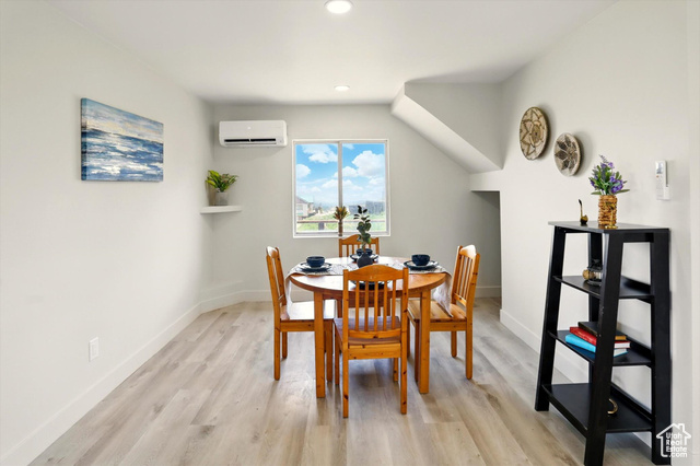 Photo 7 for MLS #2090094 at 4075 S Juniper