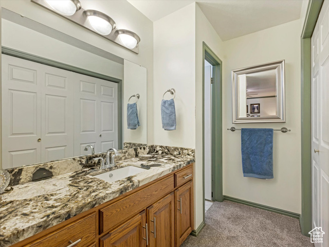 Photo 30 for MLS #2090100 at 1735 Hayes Dr