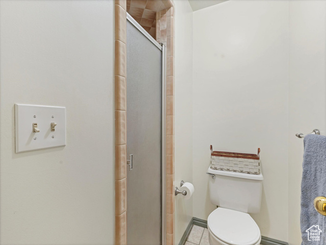 Photo 31 for MLS #2090100 at 1735 Hayes Dr
