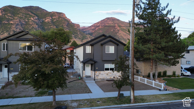 Photo 37 for MLS #2090114 at 105 S 600 East
