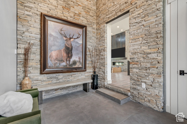 Photo 4 for MLS #2090121 at 748 N Explorer Peak Dr #94