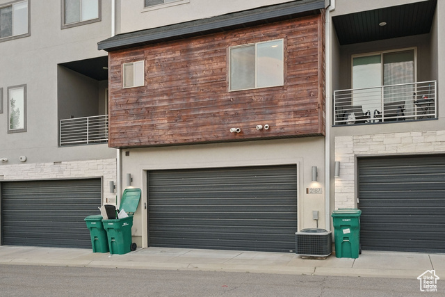 Photo 11 for MLS #2090134 at 2187 N 450 West