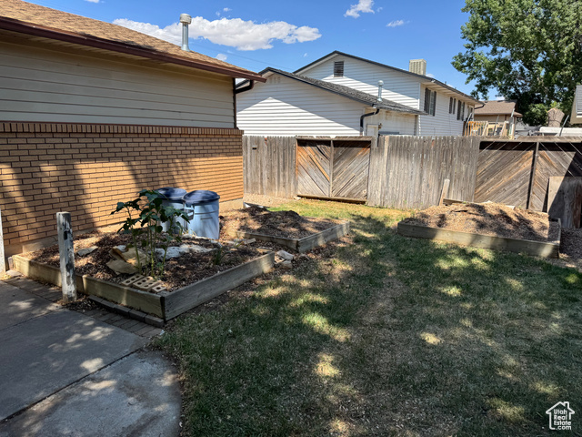 Photo 39 for MLS #2090143 at 402 E 1500 South