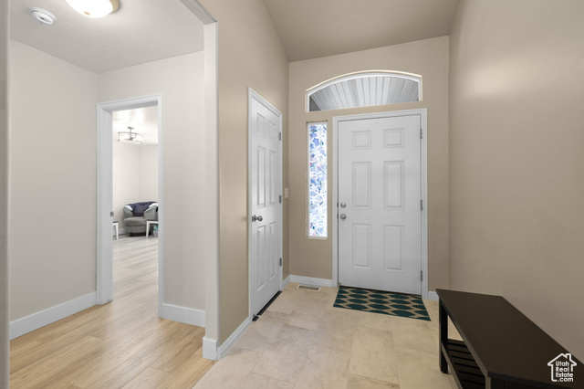 Photo 7 for MLS #2090144 at 6165 W Haven Ridge Way