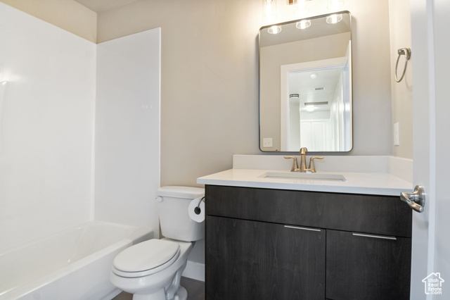 Photo 33 for MLS #2090145 at 178 S Liberty St #206