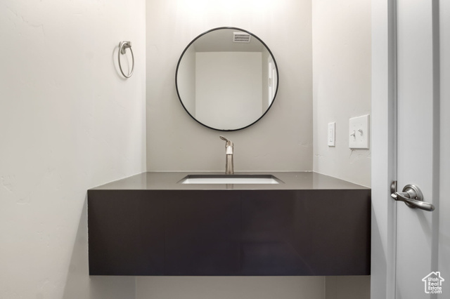 Photo 29 for MLS #2090145 at 178 S Liberty St #206