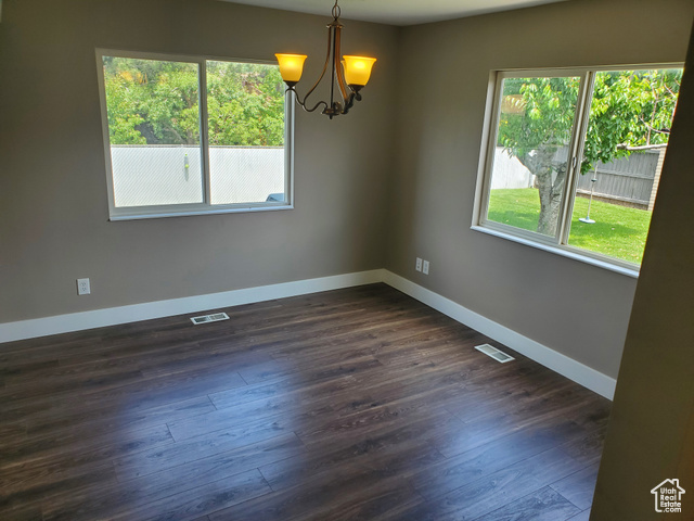 Photo 9 for MLS #2090157 at 5942 S Cedar Ln