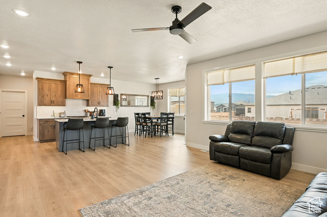 Photo 12 for MLS #2090165 at 4657 W 275 North