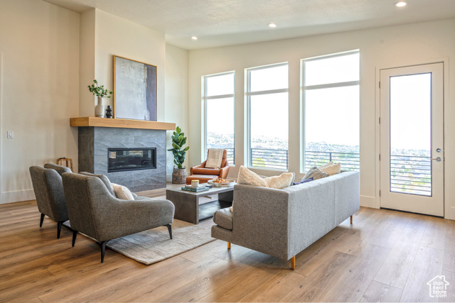 Photo 8 for MLS #2090214 at 7272 W Summit Crest Cir