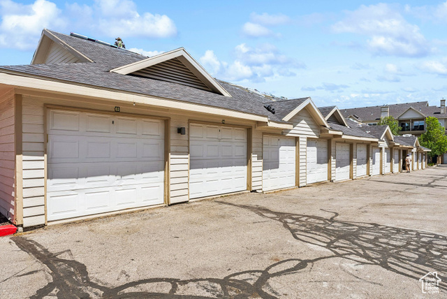 Photo 30 for MLS #2090226 at 900 Bitner Rd #D32