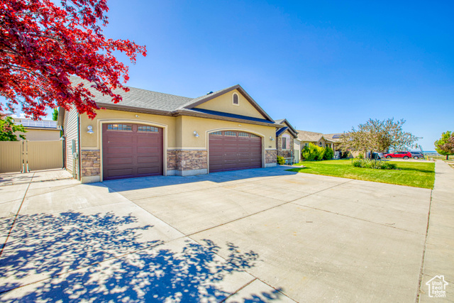 Photo 7 for MLS #2090227 at 2155 N 170 West
