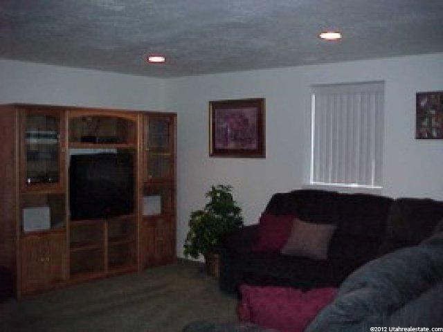 153 E 200 S #2, Farmington, UT 84025 — photo 3