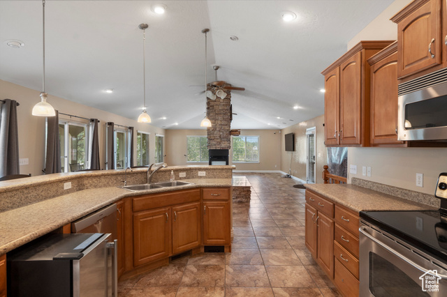 Photo 44 for MLS #2090245 at 1754 E Cedar Trails Way