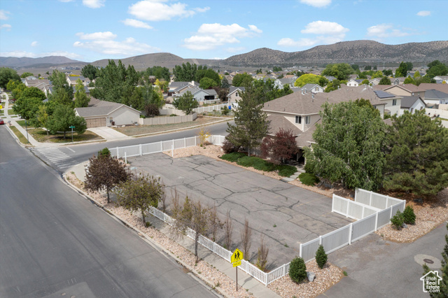 Photo 65 for MLS #2090245 at 1754 E Cedar Trails Way
