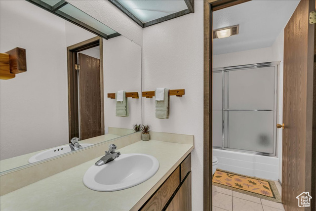 Photo 15 for MLS #2090305 at 407 S Vasels Rd #27