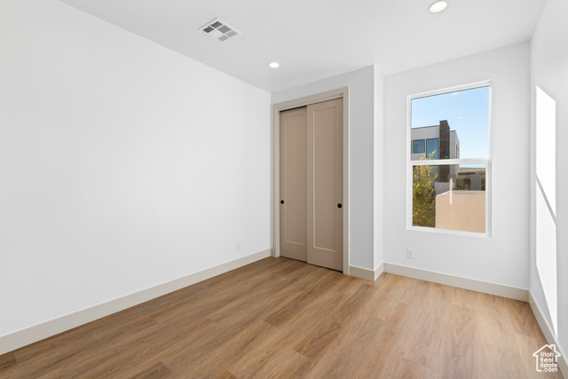 Photo 14 for MLS #2090318 at 1405 N Puesta Del Sol Ln #50