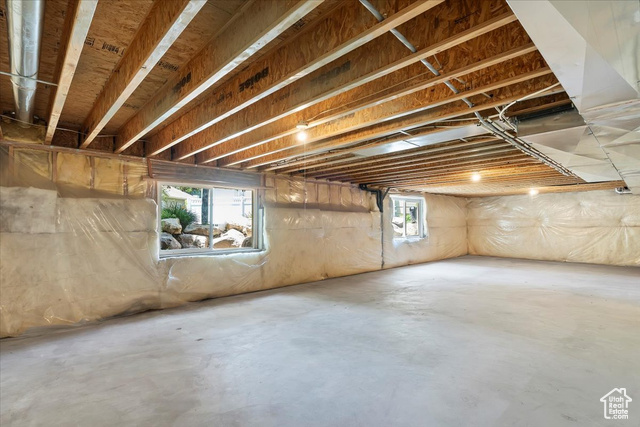 Photo 25 for MLS #2090354 at 696 S Clearwater Falls Dr
